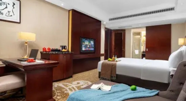 Люкс Deluxe Days Hotel and Suits China Town Changsha