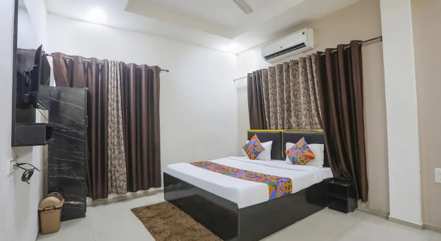 Номер Deluxe Fabhotel Paradise Stay Inn