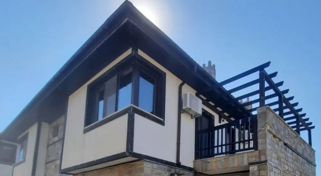 Beautiful 2-bed Villa in Cholakova Cheshma, Забронировать Вилла Виллы области Бургас, Вилла
