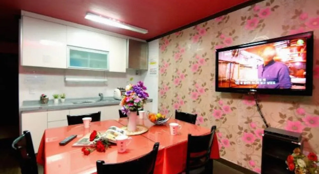 Namyangjulotto Pension, Prenota Hotel Hotel a Gyeonggi-do con parcheggio, Parcheggio
