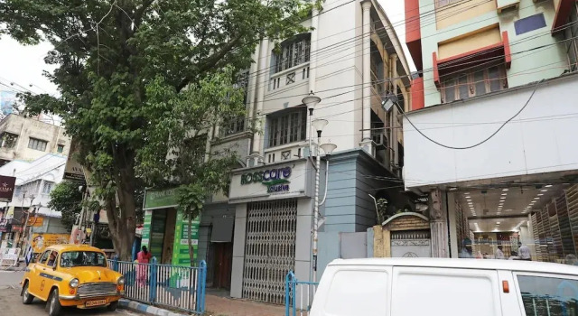 Gallery Inn, Prenota Hotel Calcutta 