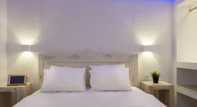 Полулюкс Pahivouni Studios & Suites