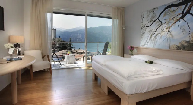 Двухместный номер Standard с балконом Eco Hotel Ariston