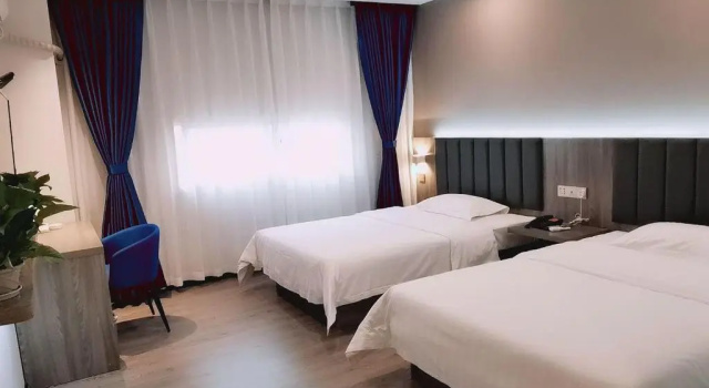 Двухместный номер Standard 7Days Inn Zigong Main Bus Station Branch