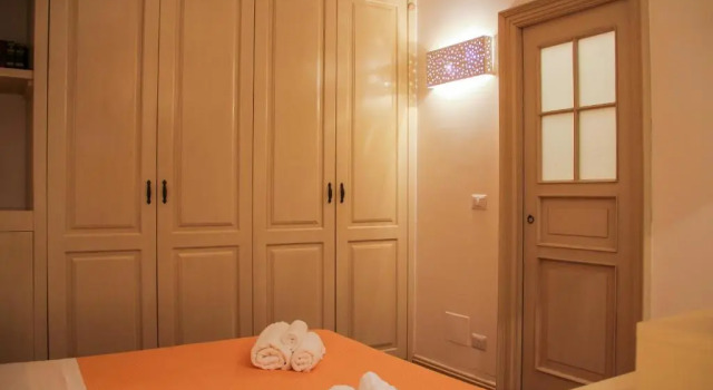 Al Civico 4, Book Hotel Hotels in Molfetta with Parking, Parking