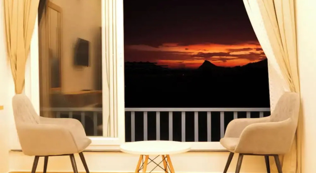 Двухместный номер Executive с красивым видом из окна Bougainvillea Homestay Munnar