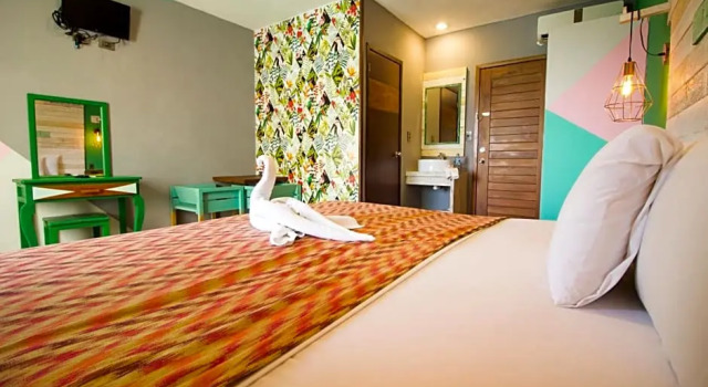 Двухместный номер Standard с видом на бассейн All Riviera Resort