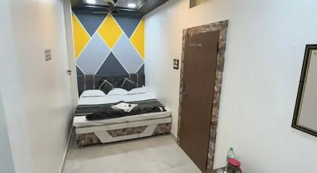Hotel Gurukripa Guest House