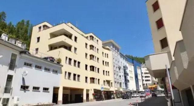 Hauser's Westend Appartements B&B, Book Bed and Breakfast St. Moritz 