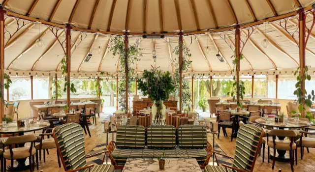 Oakley Court Hotel, Boek Hotel Hotels in Merseyside met zwembad, Zwembad