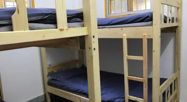 Кровать в общем номере (женский номер) No. 6 Cuobian Hostel