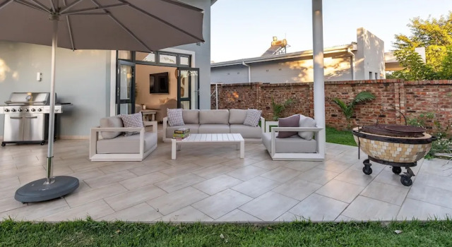 Stunning 3 Bedroom House Near Harare Airport -2297, Buchen Sie Ferienwohnung Harare Simbabwe