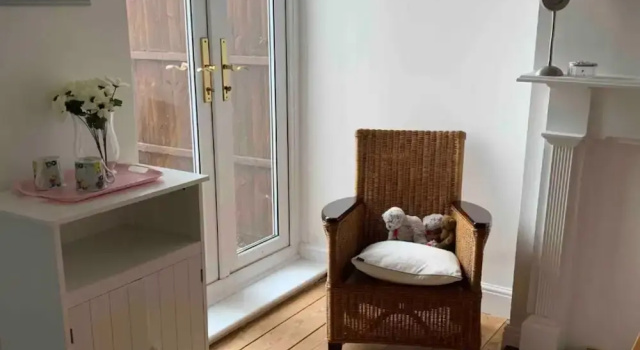 3 Bed Victorian Home in Norwich Sleeps 6 - 8, Забронировать Дом для отпуска Норидж Норфолк, рядом с Norfolk Snowsports Club