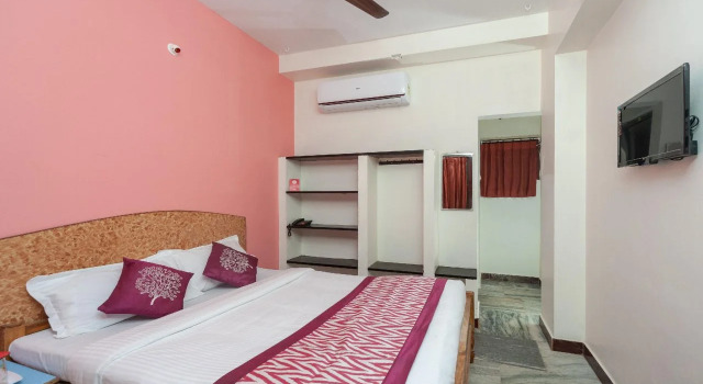 OYO 16692 Atchaya Rooms, Забронировать Отель Отели Танджавур с парковкой, Парковка