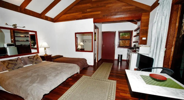 Коттедж Black Cockatoo Lodge