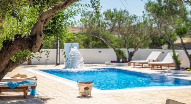 Camera doppia Standard con vista sulla piscina Fantasy Rooms