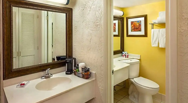 Deluxe Neljän hengen huone The Arizona Riverpark Inn