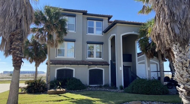 Beautiful Mariner's Drive Home, Just Steps From The Ocean. 3 Bedroom Home by Redawning, Varaa Lomakoti Mökit kohteessa Houston, Mökki