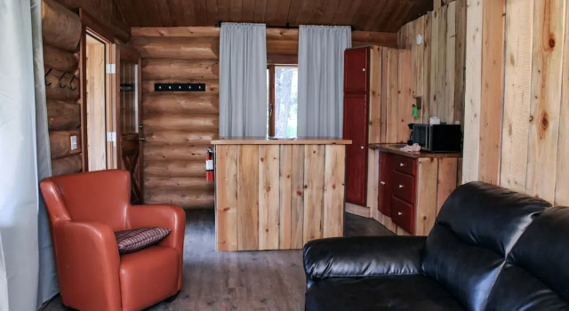 Номер Standard с балконом и с видом на горы Rock Lake Lodge