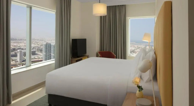 Люкс с 3 комнатами с балконом Staybridge Suites Dubai Financial Centre by IHG