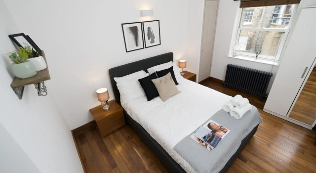 New! Big 2 Bedr/3 Beds Best Covent Garden!