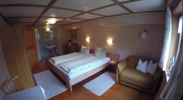 Ferienwohnung Vogt, Rezerwuj Hotel Hotele w Bregenzerwald z parkingiem, Parking