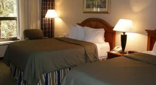 Clarion Inn, Réserver Hôtel Waldorf 