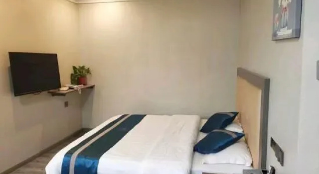 Люкс Peer Select Hotel 1st Road (Changfeng North City Wanda Plaza Branch)