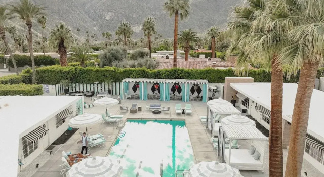 The Velvet Rope, Забронировать Отель Палм-Спрингс Coachella Valley, рядом с Loehmanns Plaza Shopping Center