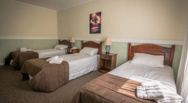Трёхместный номер Standard Darwin Hotel