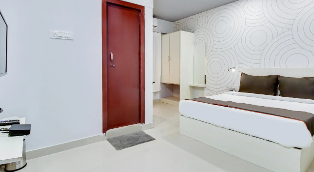 Collection O 42721 Airport View Guest House Airport Road