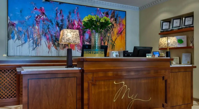 My City Hotel
