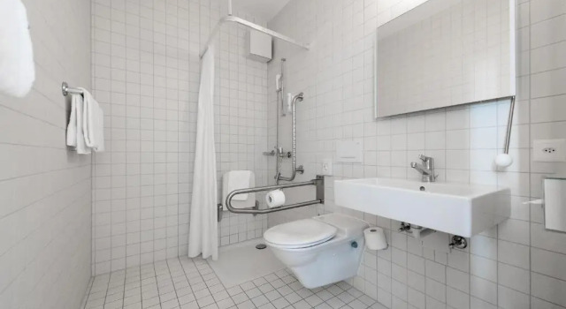 Трёхместный номер Standard Hôtel de la Poste Sierre