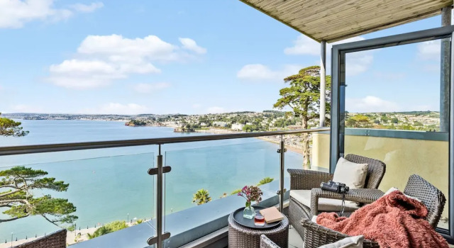 Апартаменты B6 Masts in Torquay With 3 Bedrooms and 2 Bathrooms