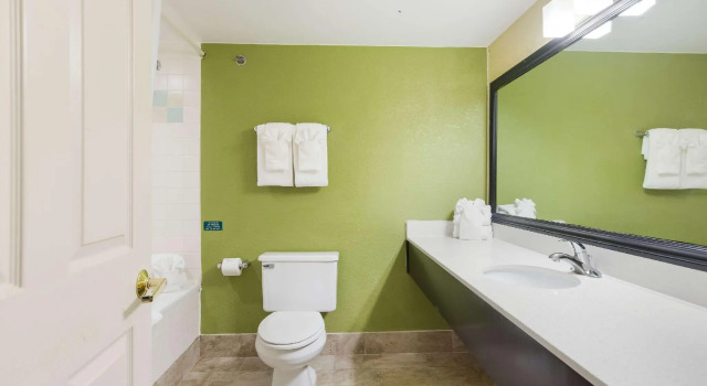 Двухместный номер Standard Spark By Hilton Grand Rapids