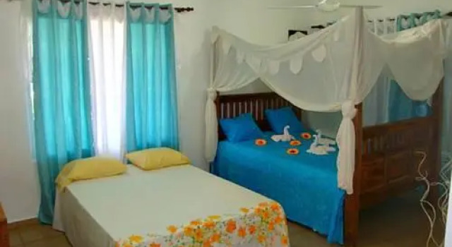 El Malecon B&B Hotel, Varaa Bed and Breakfast Cabrera Dominikaaninen tasavalta