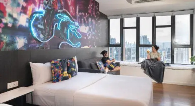 Люкс Deluxe Ceylonz Suites KLCC Rooftop Infinity Pool & View