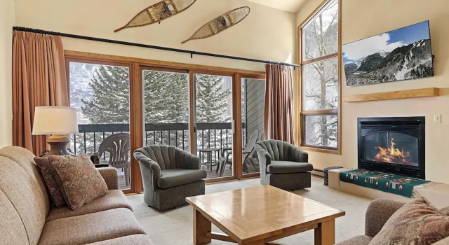 Riverside Condos B204 by Avantstay Condo Close To Downtown, Town Park & Ski Lift #8, Забронировать Отель Отели Telluride Ski 3 звезды, 3*