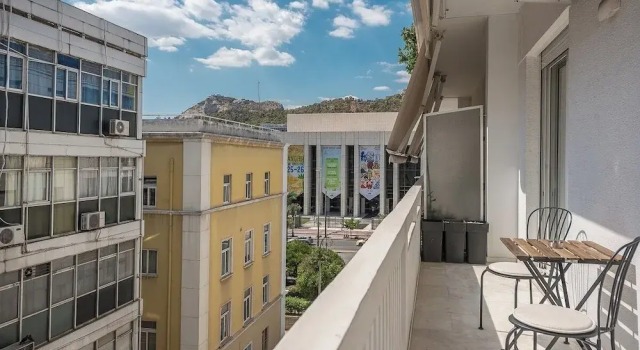 Megaron Suite by Cloudkeys, Забронировать Апартаменты/квартира Афины Острова Саронического залива - Аттика, рядом с British Embassy Athens