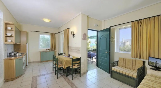 Апартаменты Дуплекс с 2 комнатами Paris Village Apartments