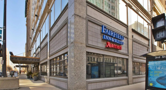 Номер Standard Fairfield Inn & Suites by Marriott Milwaukee Downtown
