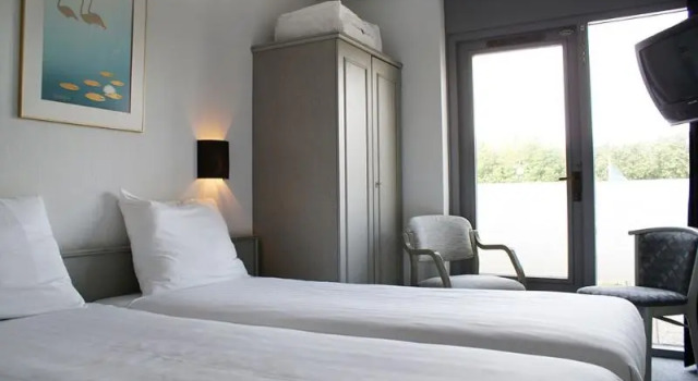 Двухместный номер Comfort с балконом Fletcher Hotel - Restaurant Nieuwvliet Bad