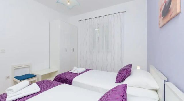 Apartments Josip