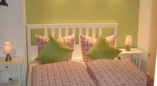 Ferienwohnung Lampertstal in Alendorf, Boek Hotel Blankenheim 