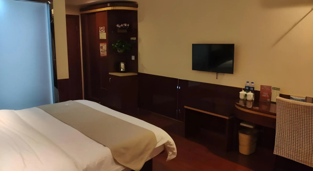 GreenTree Inn Shanghai Fengxian Xidu Business Hotel, Varaa Hotelli Xidu Shanghai