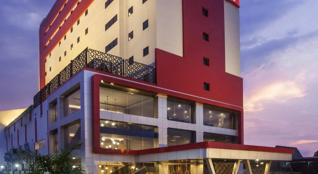 ibis Pontianak City Center, Rezerwuj Hotel Pontianak 