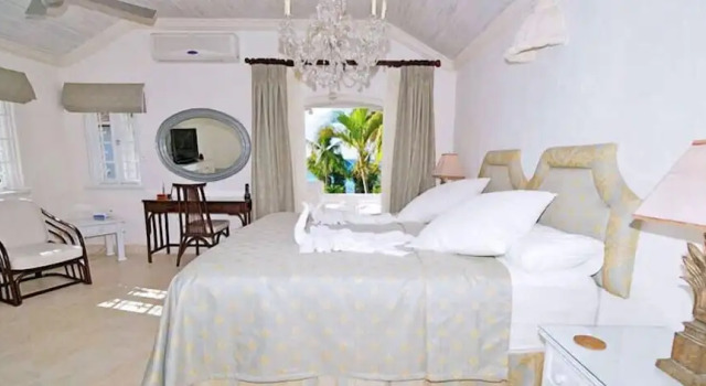 Emerald Beach 4 - Villa Plumbago, Réserver Villa Cottages à Saint Peter, Cottage
