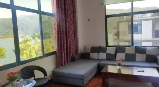 Люкс Deluxe Kudao Courtyard Hostel