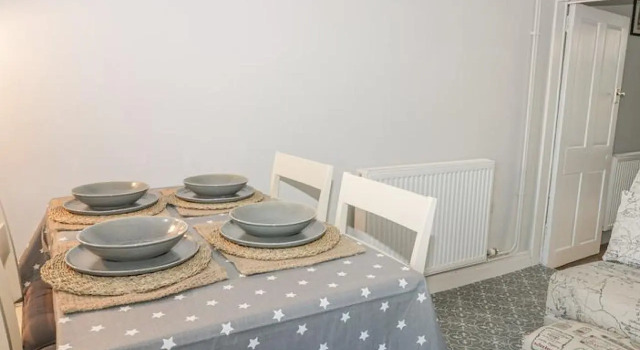 Captains Cottage, Varaa Lomakoti Mökit kohteessa Merseyside, Mökki