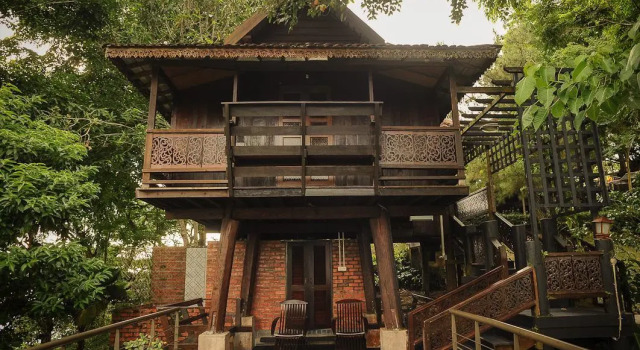 Шале MaliHom Private Estate